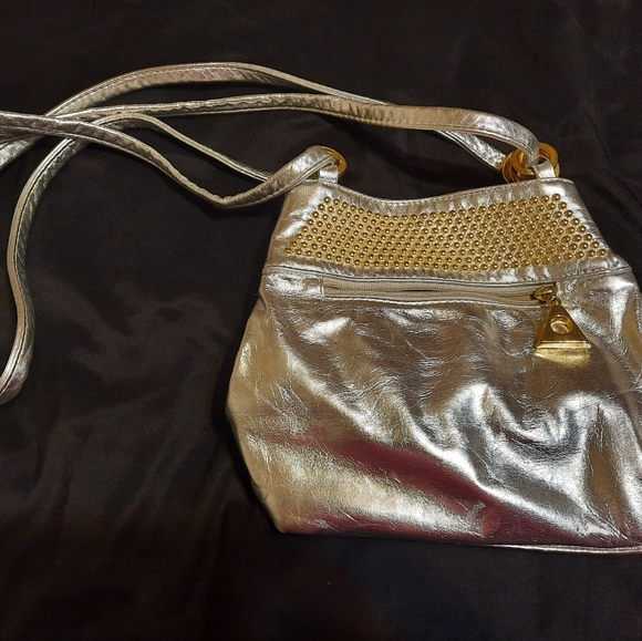 Purse - Picture 2 of 4